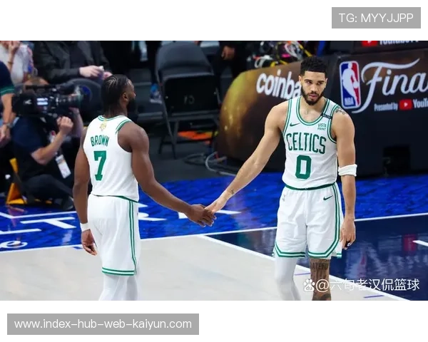 凯尔特人主场力克公牛 塔图姆缺阵团队篮球显深度